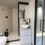 The Gateway Suite, Porta Nuova Station, Apartment *