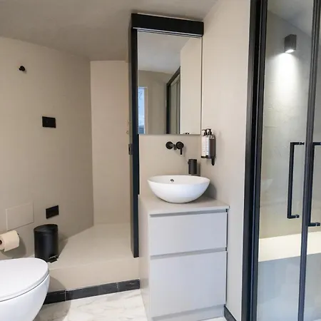 The Gateway Suite, Porta Nuova Station, Apartment *